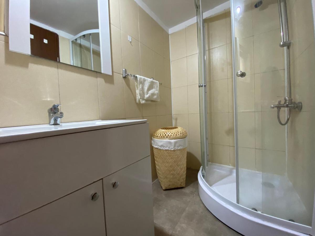 Aqua Apartment Old City Букурещ Екстериор снимка